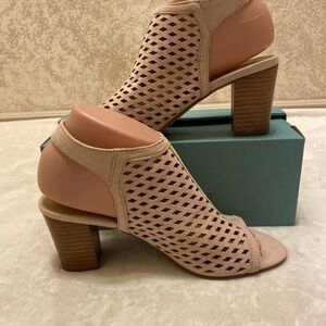 Unisa Blush Pink Cutout Heels